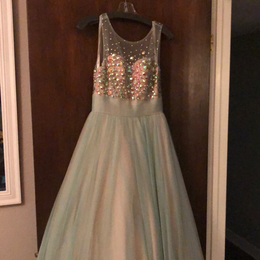 Prom dress